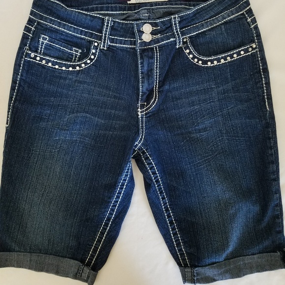 VGS Capri Cuffed Jeans - Picture 1 of 8
